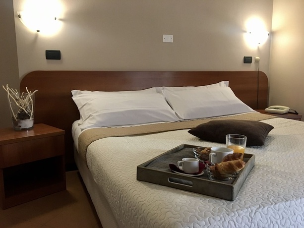 Kristall Hotel — 3
