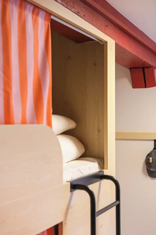 Bed in Dorm