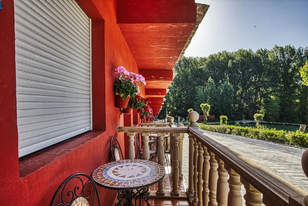 Noguera de la Sierpe - Chambres