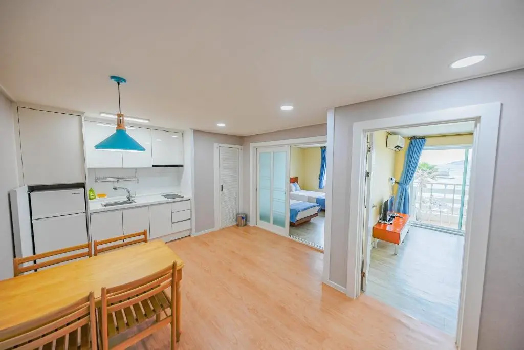 Standard Family room