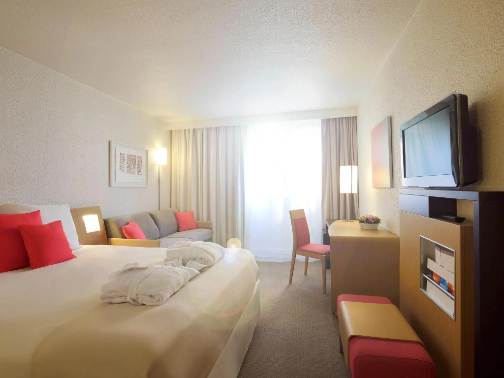 Superior Double room (full double bed)