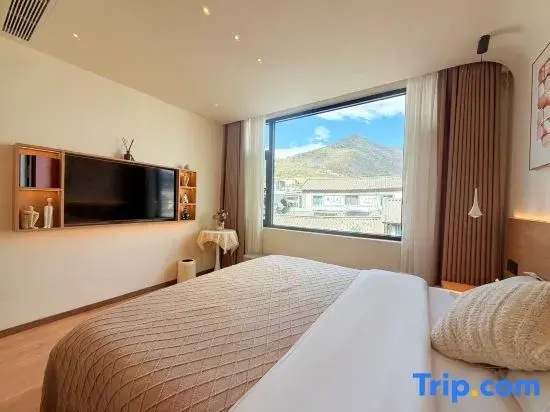 Standard Double room with view (full double bed)