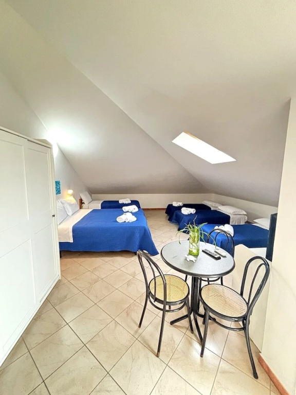 Standard Family room