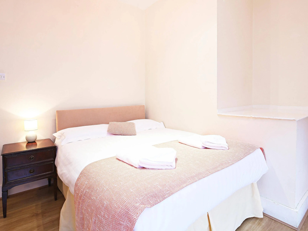 Zoly Apartment - Se1 London