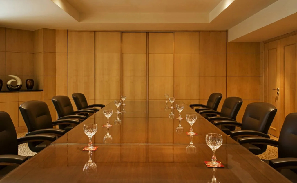 Sheraton Bahrain Hotel - фото 10