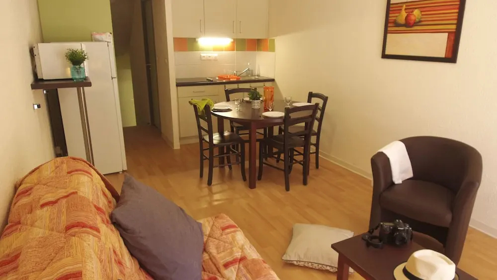 VVF Sud Aveyron, Brusque - Chambres