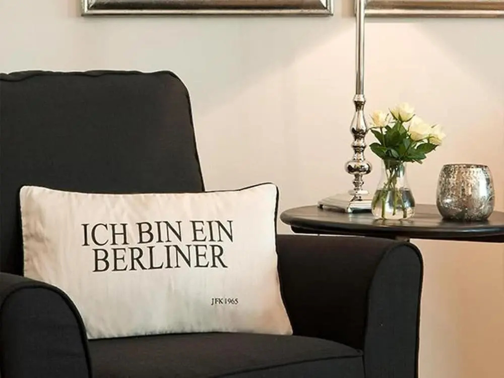 3 Bedrooms Apartment