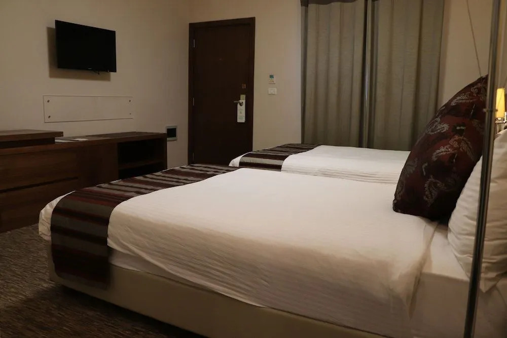 Mamba Point Hotel - фото 7