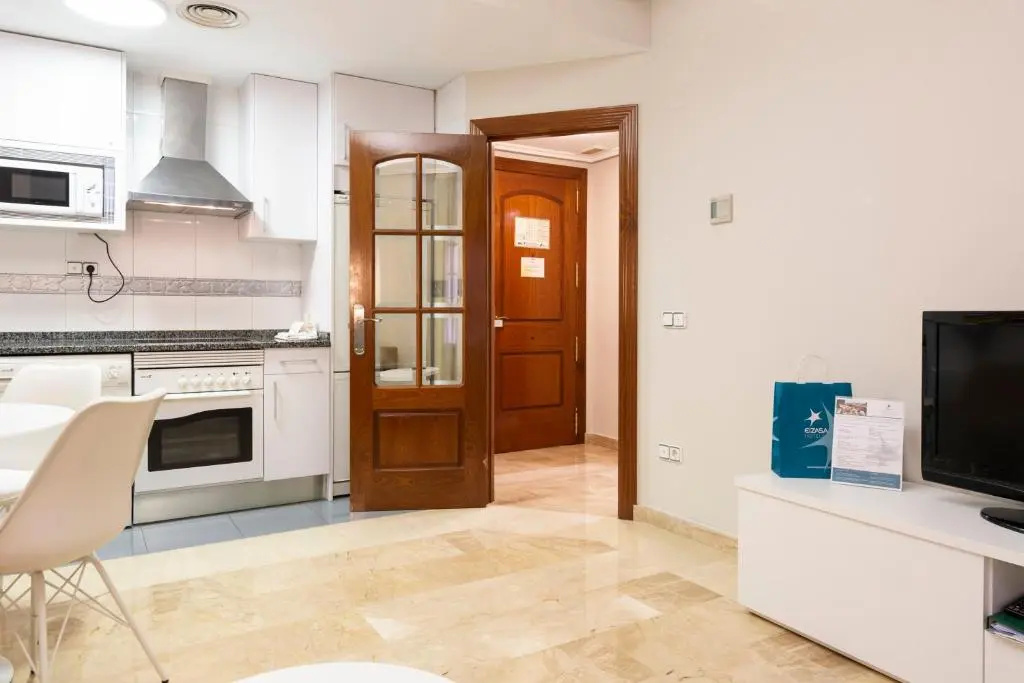 Aparthotel Los Girasoles - Chambres