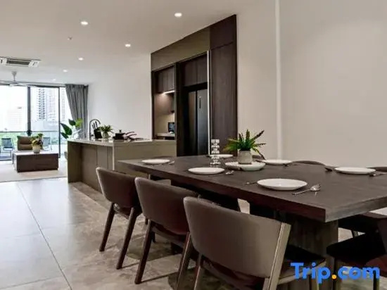 Modern Luxury Villa Hinai by Simple Sanctuary