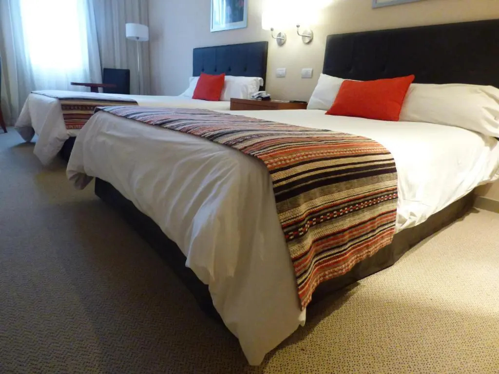 Double room twin beds