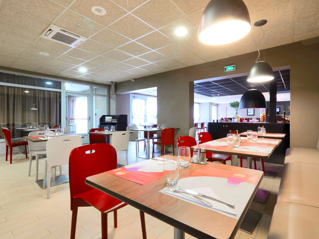 Hotel Campanile Grenoble Sud - Seyssins - Général