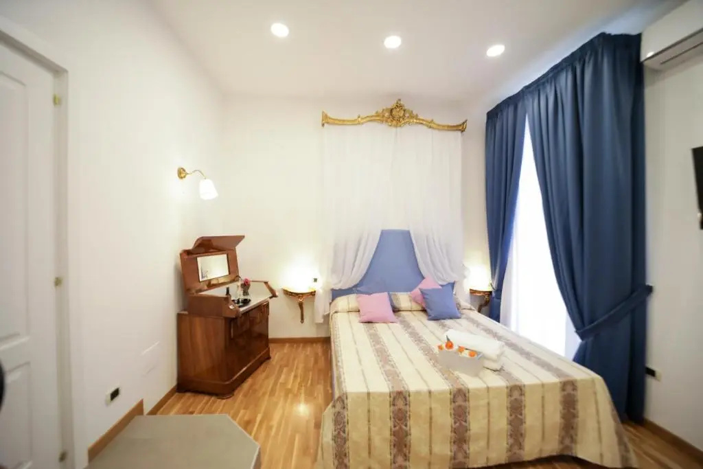 Standard Double room (full double bed)