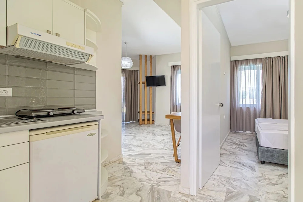 1 Bedroom Apartment with balcony