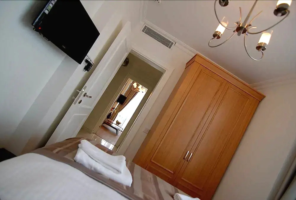 image url
