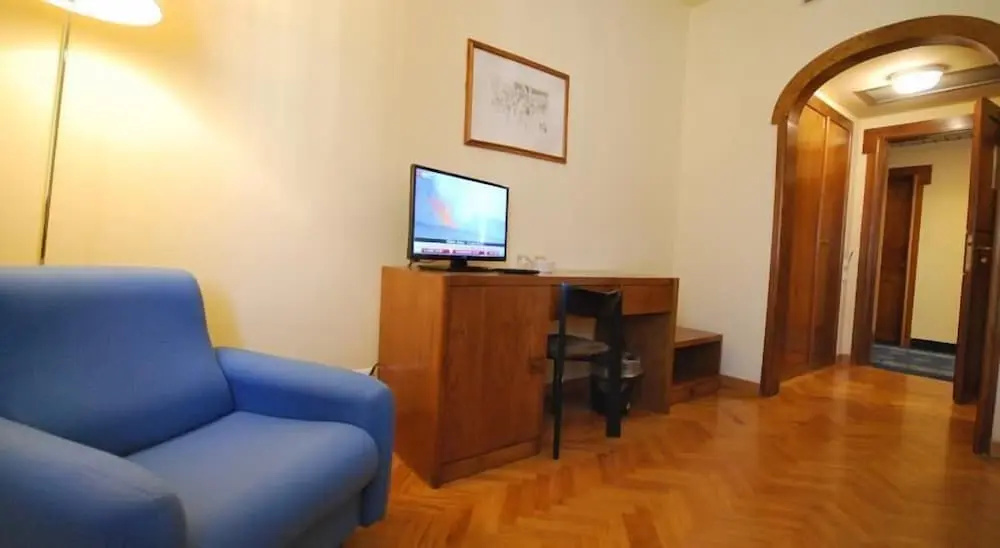 Hotel Moderno - Chambres