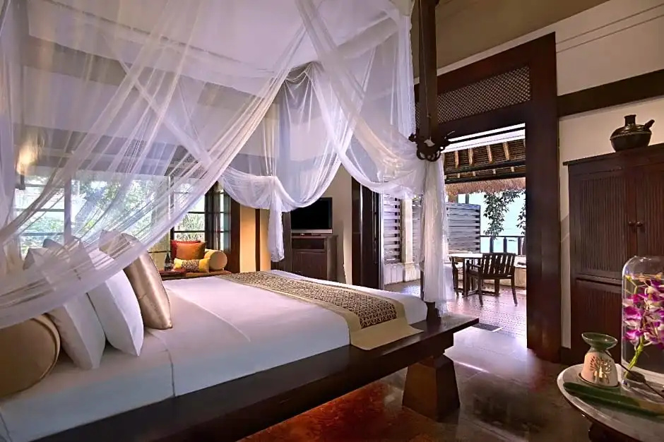 Banyan Tree Bintan Room Type - Double Rainforest Villa oceanfront (full double bed)