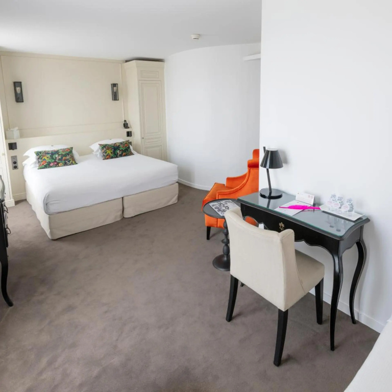 Hotel photo 32