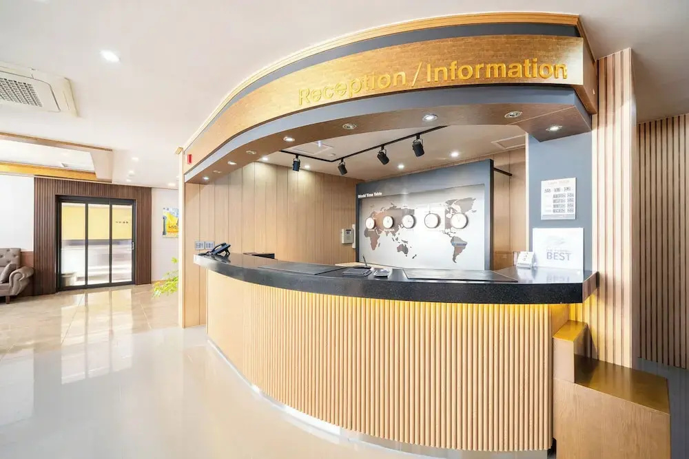 The 7 Business Hotel - Général
