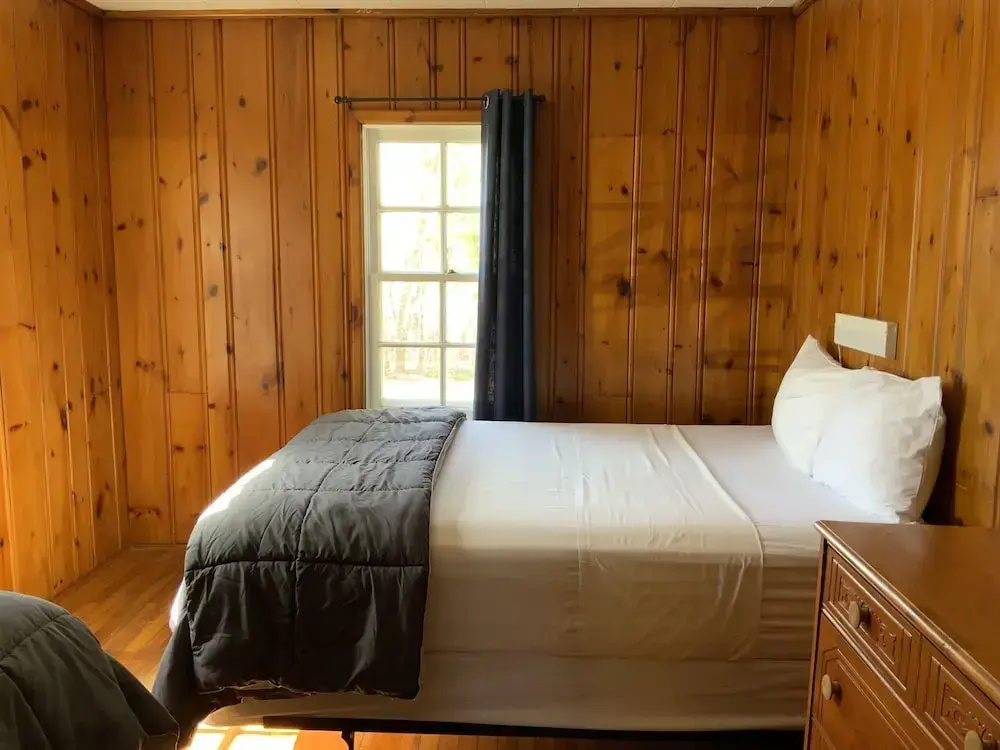 3 Bedrooms Standard Cottage with lake view