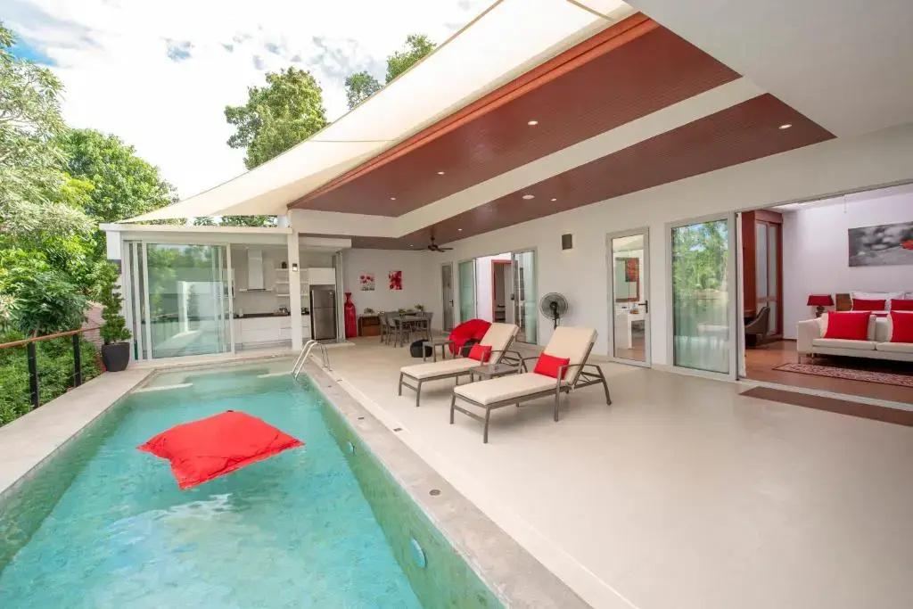 2 Bedrooms Villa with partial sea view