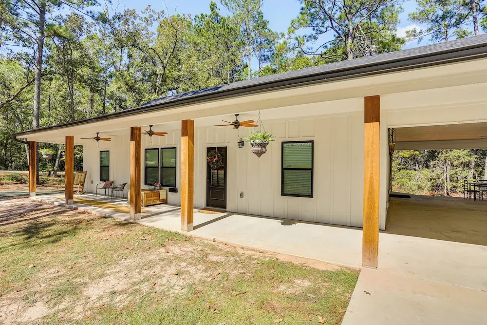 5 Mi to Lake! Home w/ Boat Parking & Pool Access