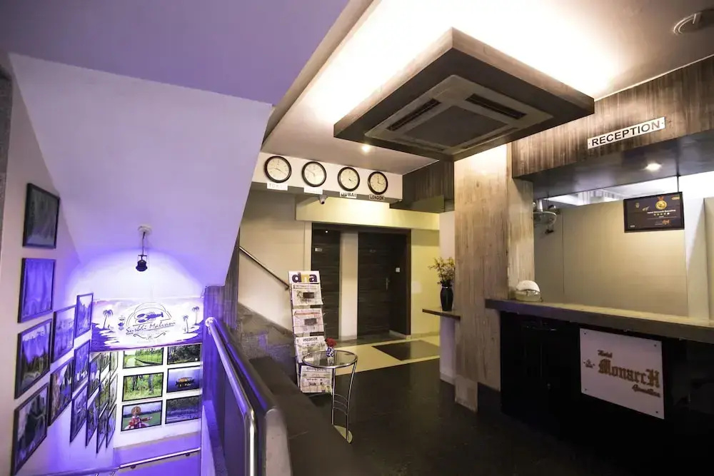 Hotel Monarch Guestline in MIDC Rabale, Navi Mumbai - Général