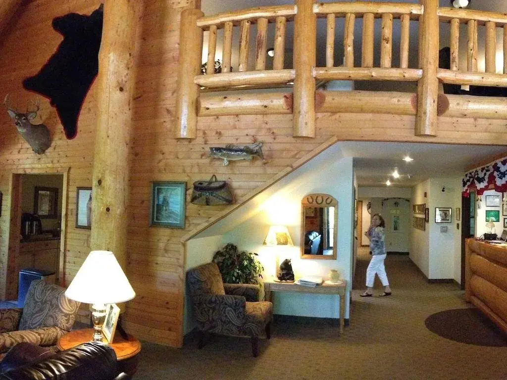 Konkapot Lodge
