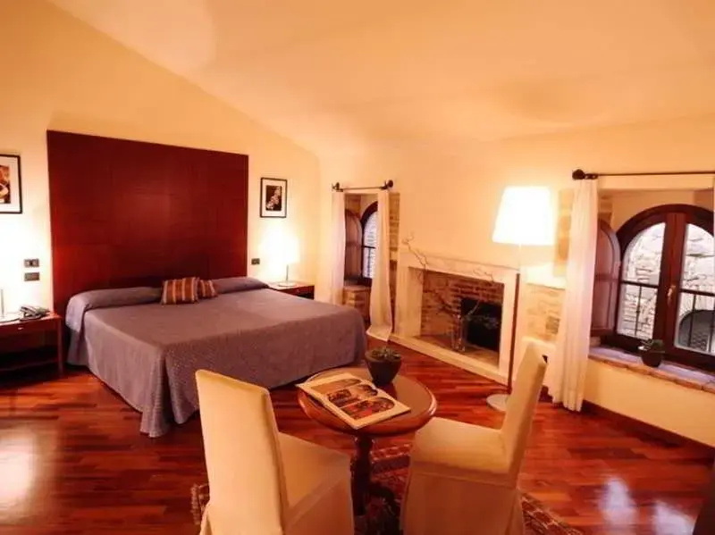 Relais La Corte Di Bettona - Chambres