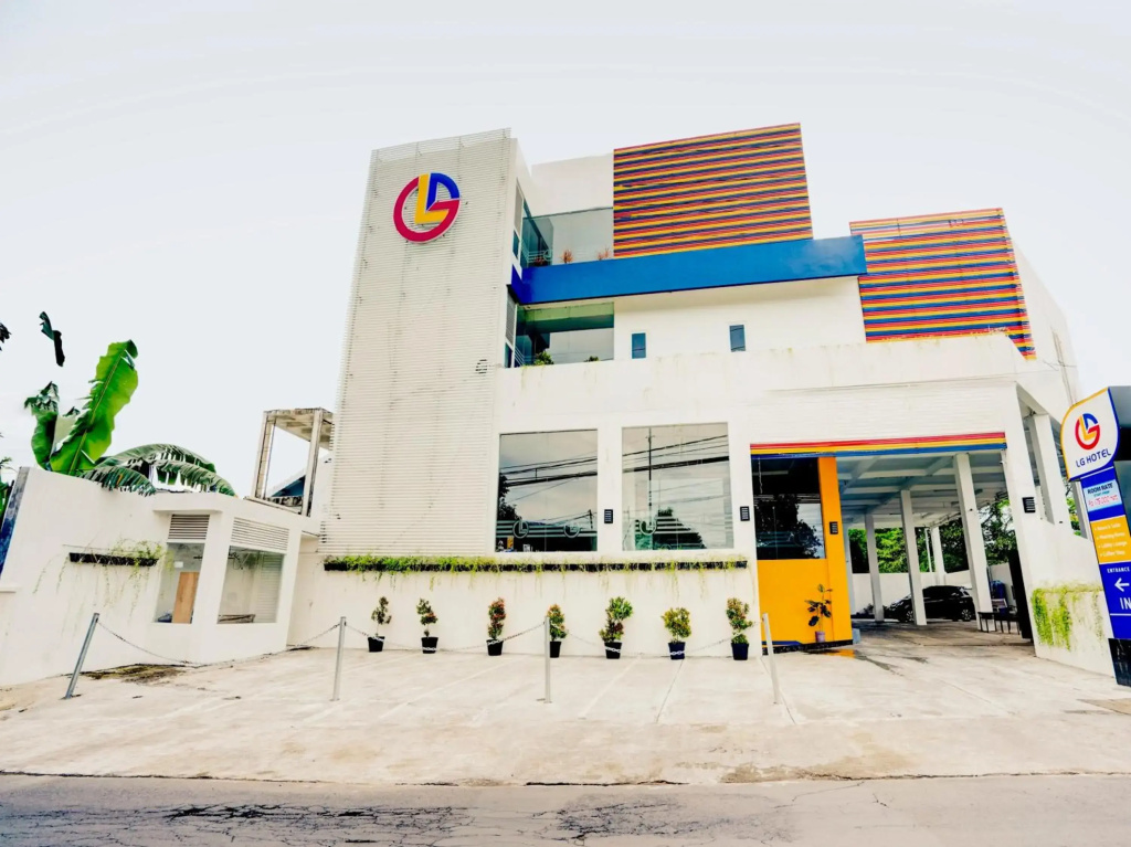 LG Hotel