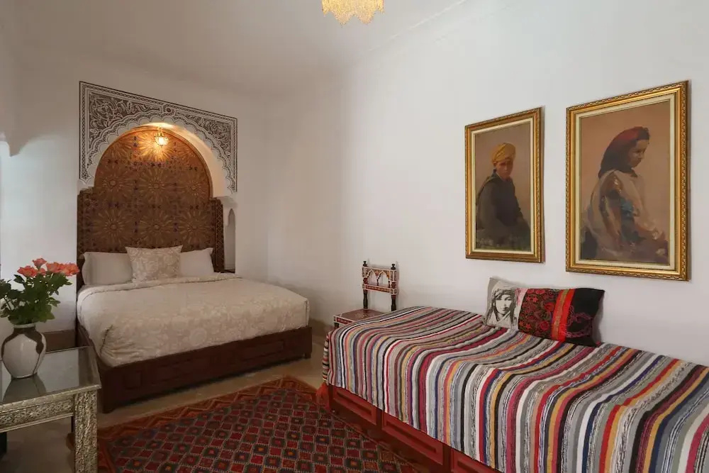 Standard Double room with courtyard view (full double bed)
