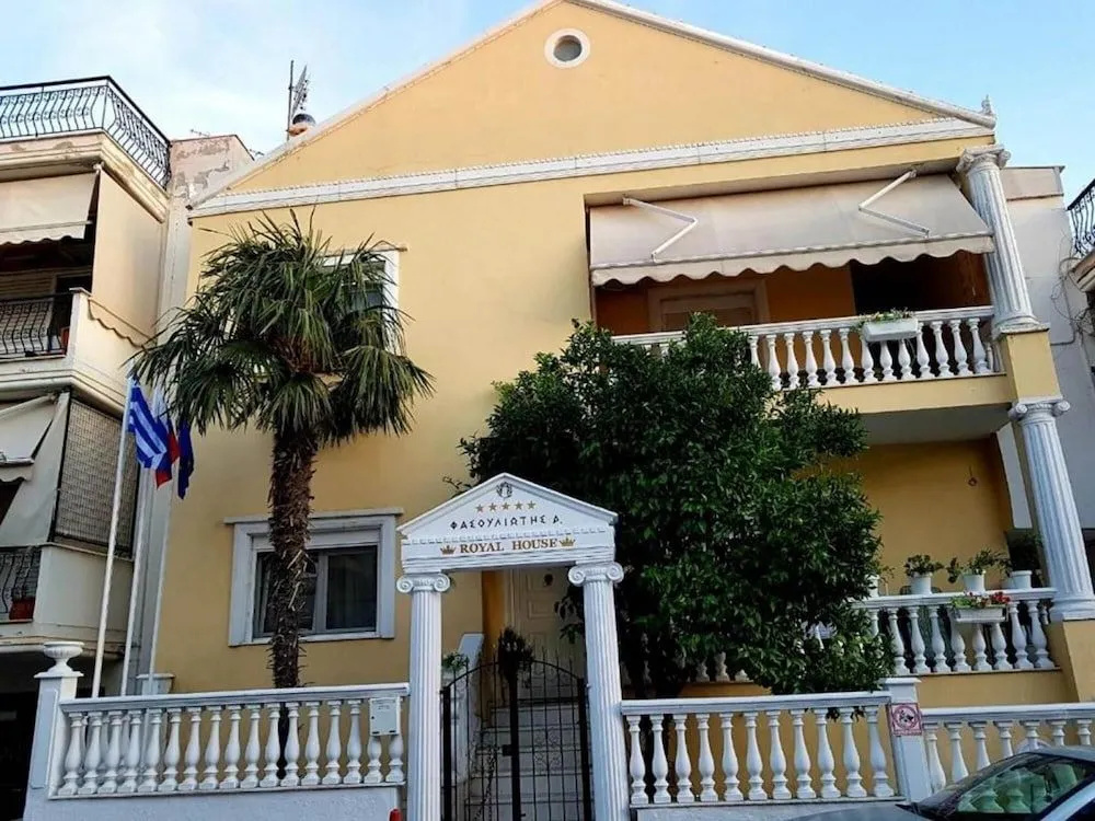 Royal Luxury Studio - Nea Moudania Halkidiki