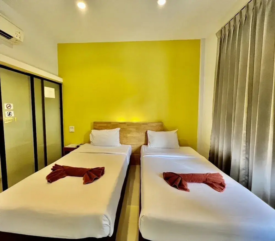 Standard Double room (twin beds)