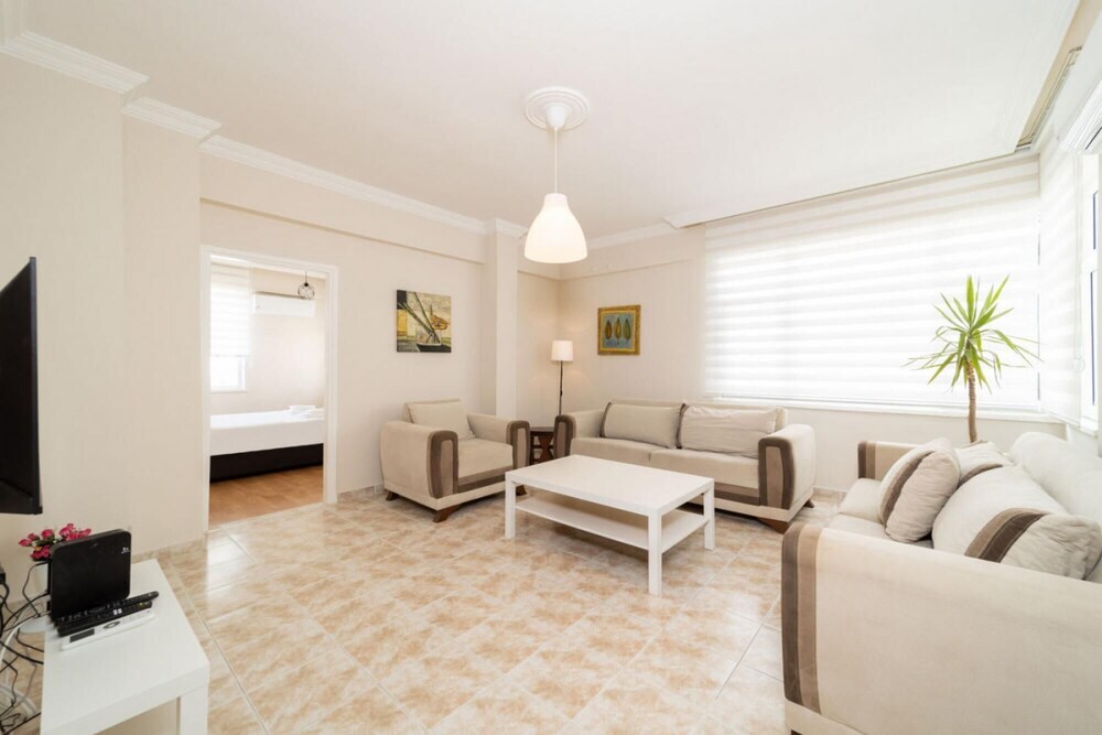 Отель Cozy Apartment Near Popular Attractions in Antalya, фото 2