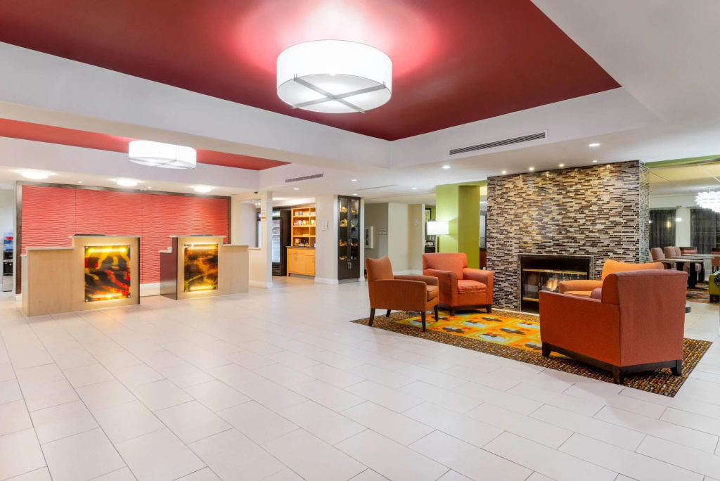 La Quinta Inn & Suites Summersville / New River National Park - Général
