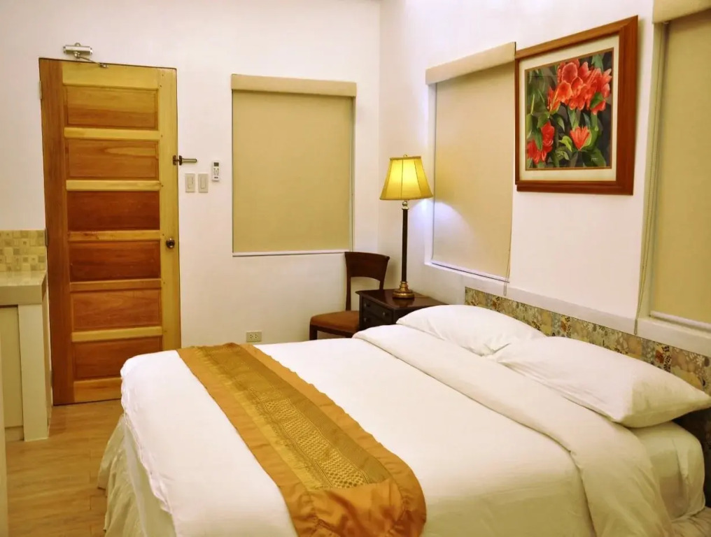 The Carmelence Lodge