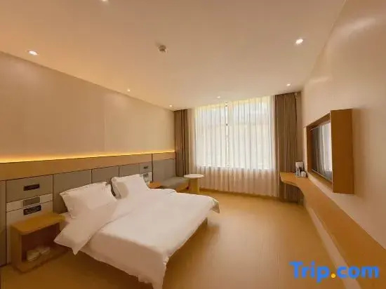 Standard Double room with view (full double bed)