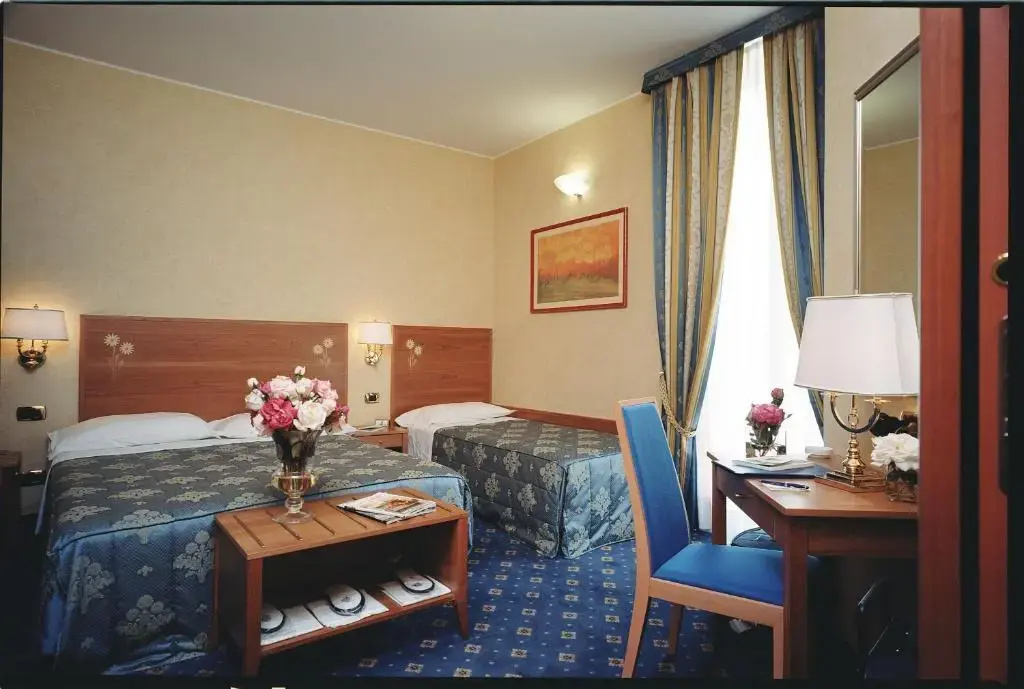 Double room (twin beds)