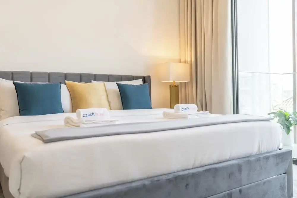 Luxury Stay At JVC with Pool & Gym — фото