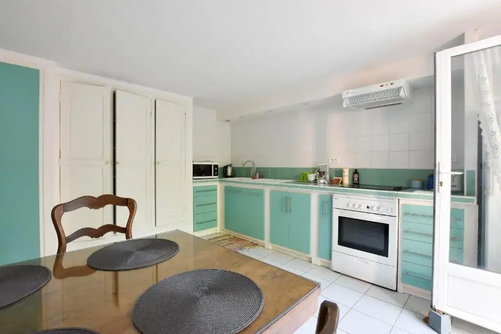 Voir la photo 1 — Moulin Rose - Location avec jardin et parking