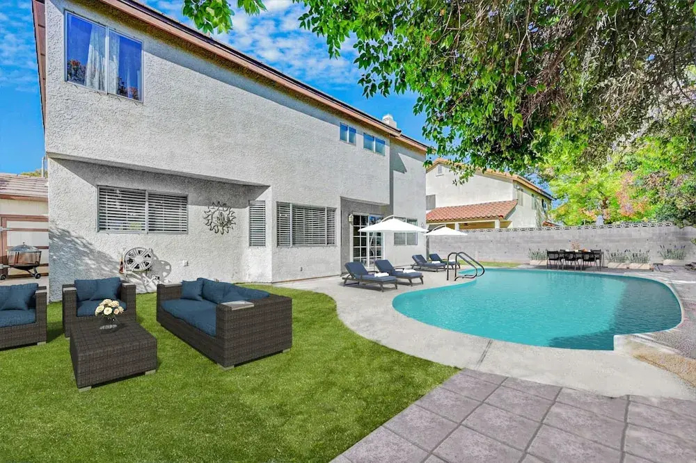 A- Zlv Home 2