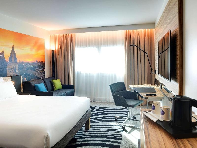 Novotel Paris 14 Porte d'Orléans 56