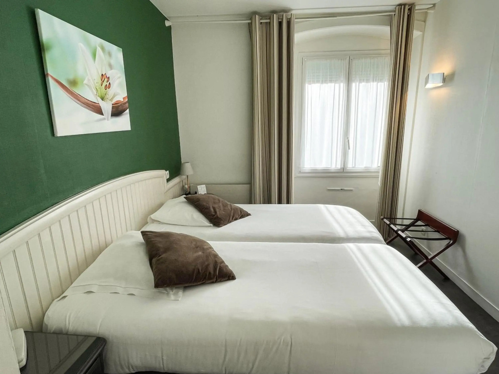 Afficher la photo 6 — Garden Hotel