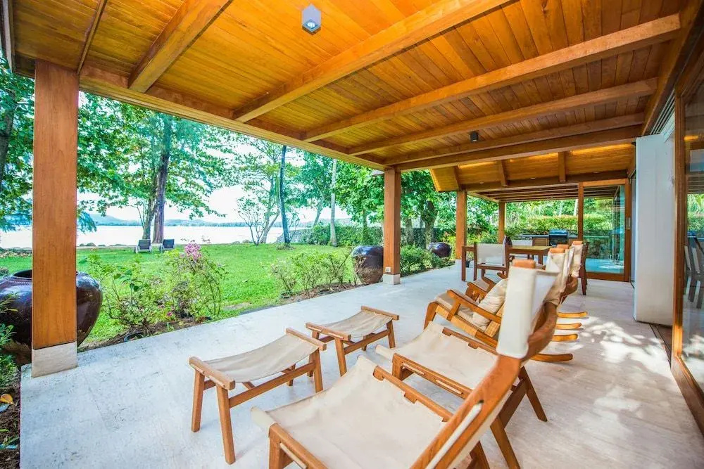 Charming Beachfront Villa on Bangtao