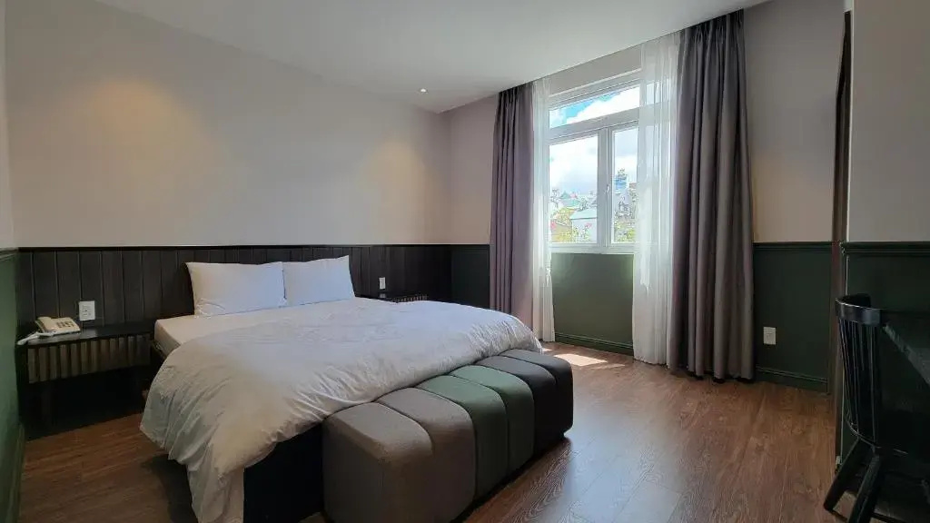 Superior room
