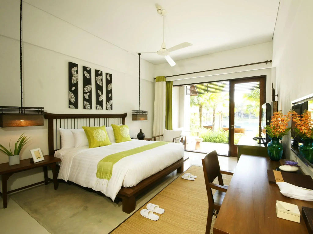 Superior Double room (full double bed)