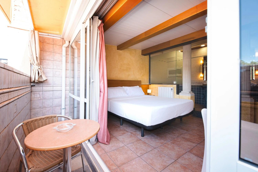 Hotel Plaça — 2
