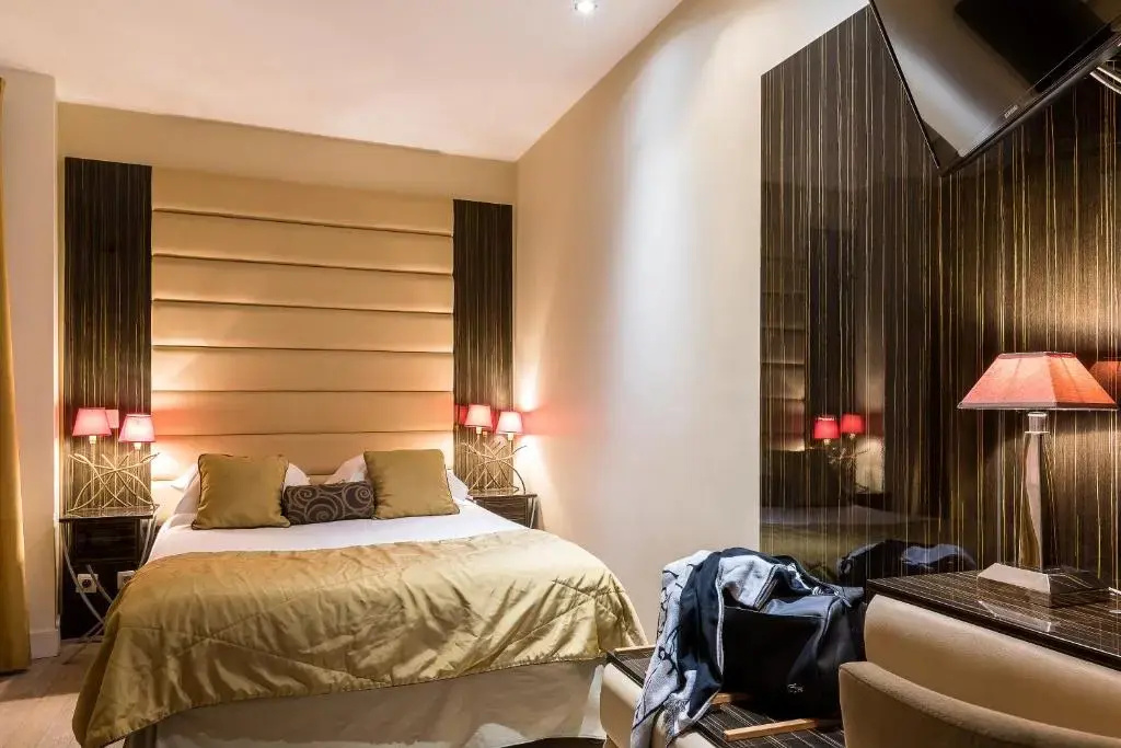 Hotel photo 11