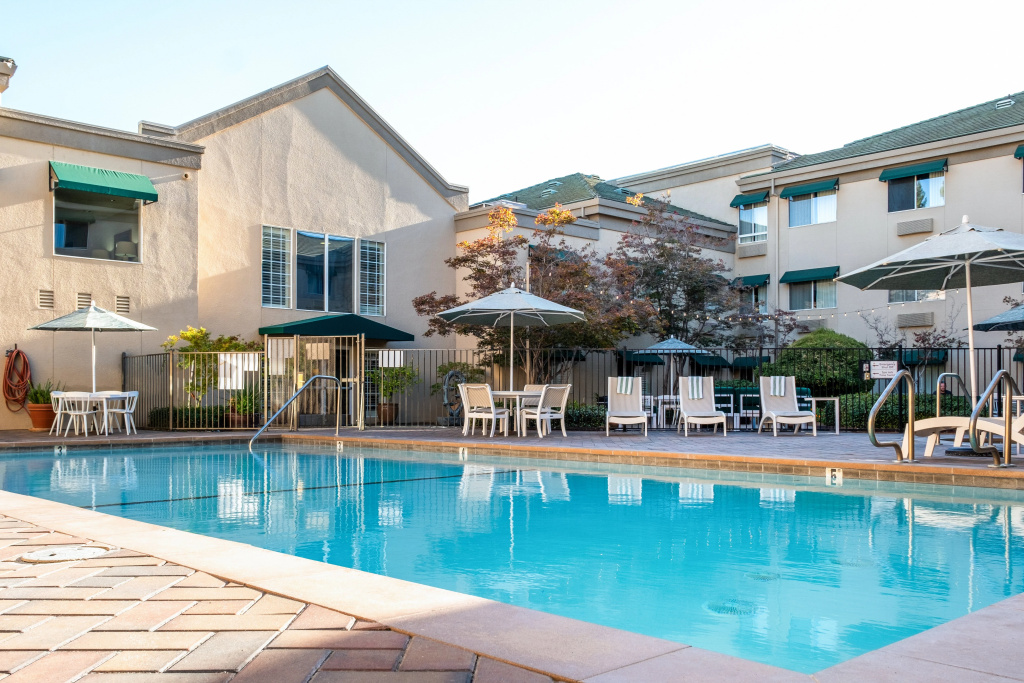 Holiday Inn Auburn by IHG - Général