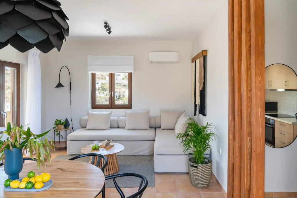 2 Bedrooms Suite
